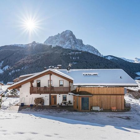 Villa Solinda App Rossini Sëlva Buitenkant foto